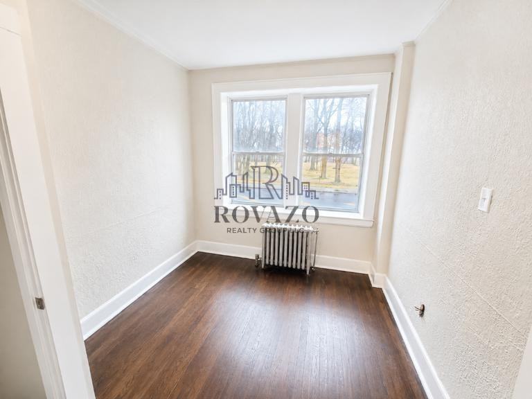 691 Elizabeth Ave #24C - Photo 6 of 8