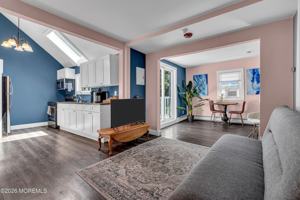featured image of 1102 Heck St #2