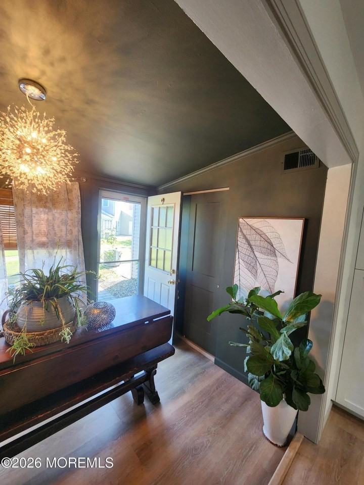 1 S Seas Ct - Photo 5 of 22