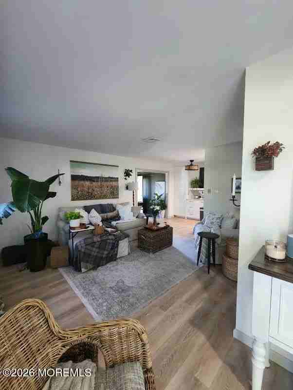 1 S Seas Ct - Photo 6 of 22