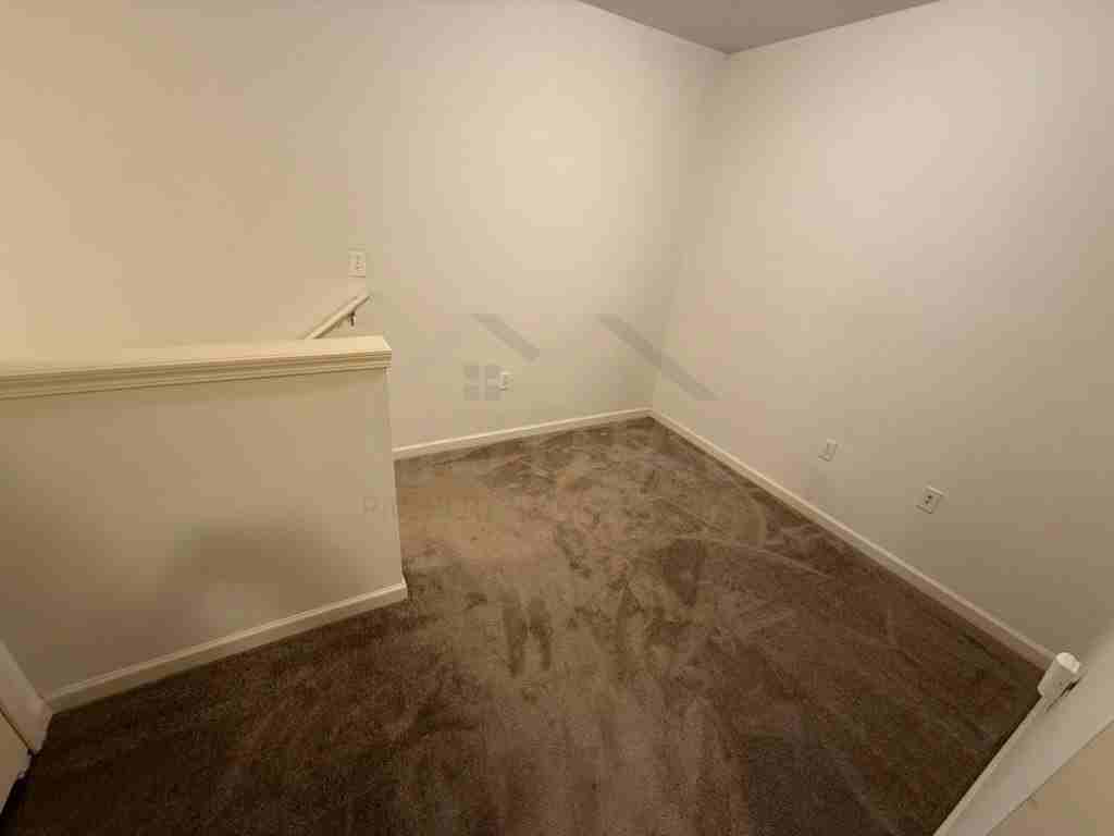 47576 Pembroke Dr - Photo 7 of 8