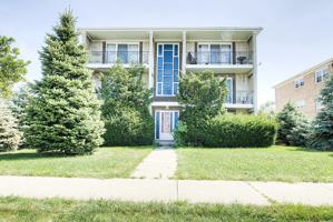 featured image of 8125 S Roberts Rd #3N