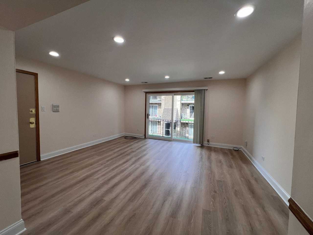 7109 Laverne Ln #2A - Photo 3 of 15