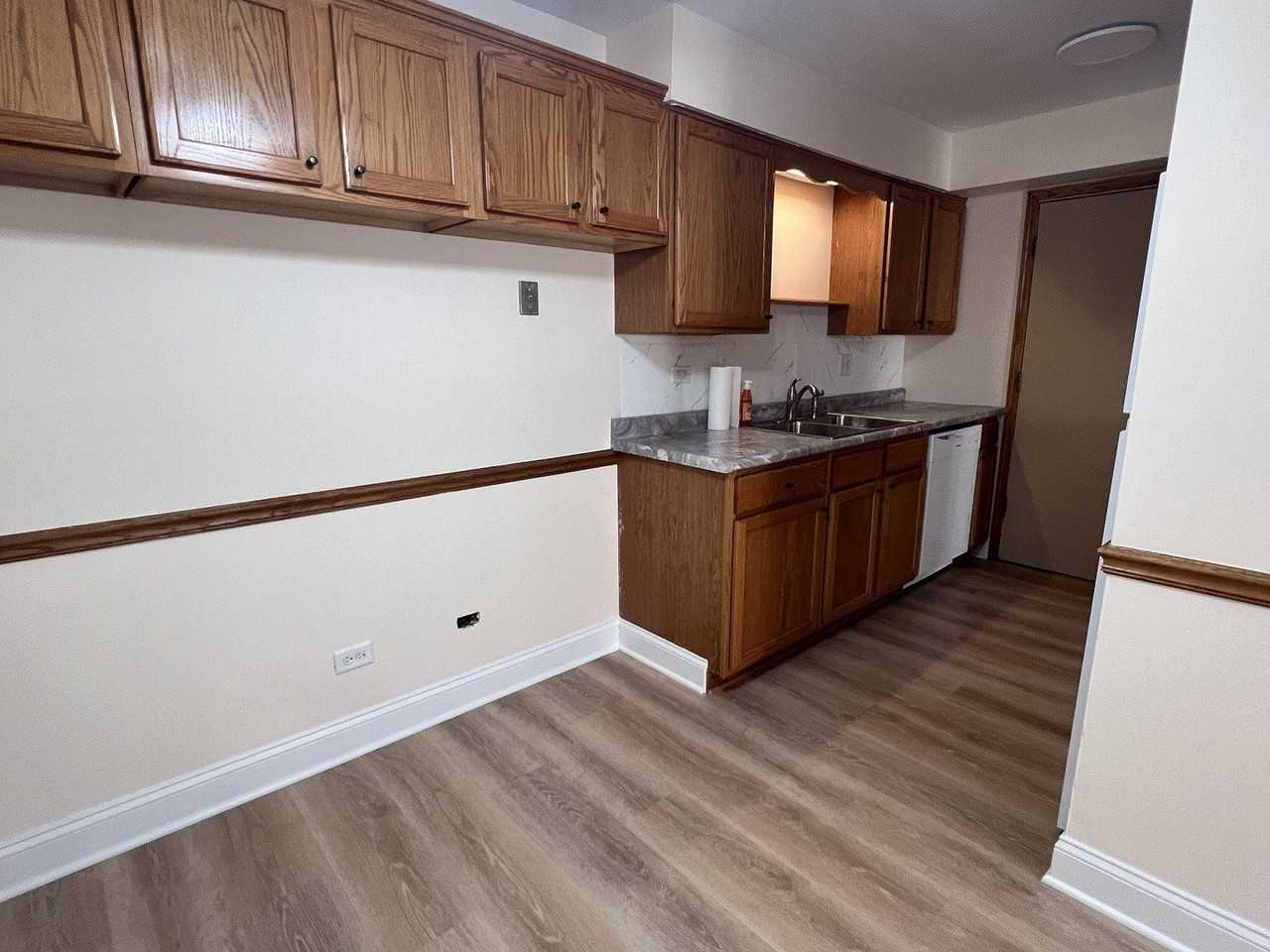7109 Laverne Ln #2A - Photo 5 of 15