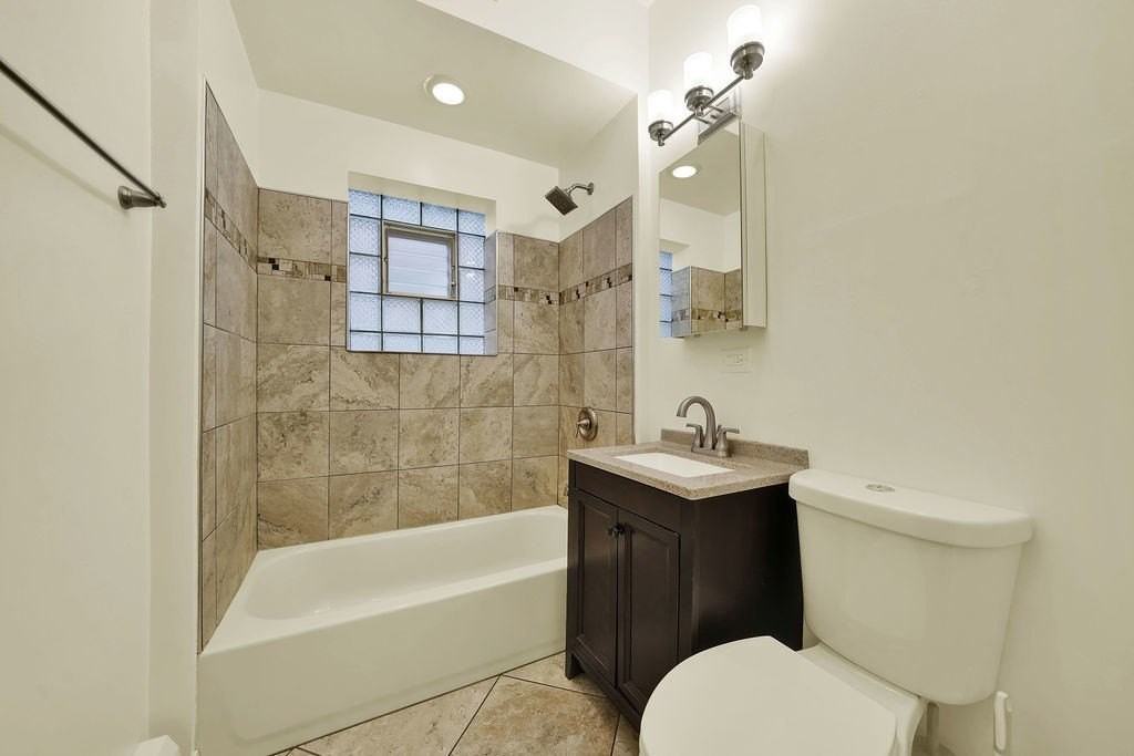 1936 S 55th Ct #1 - Photo 5 of 11
