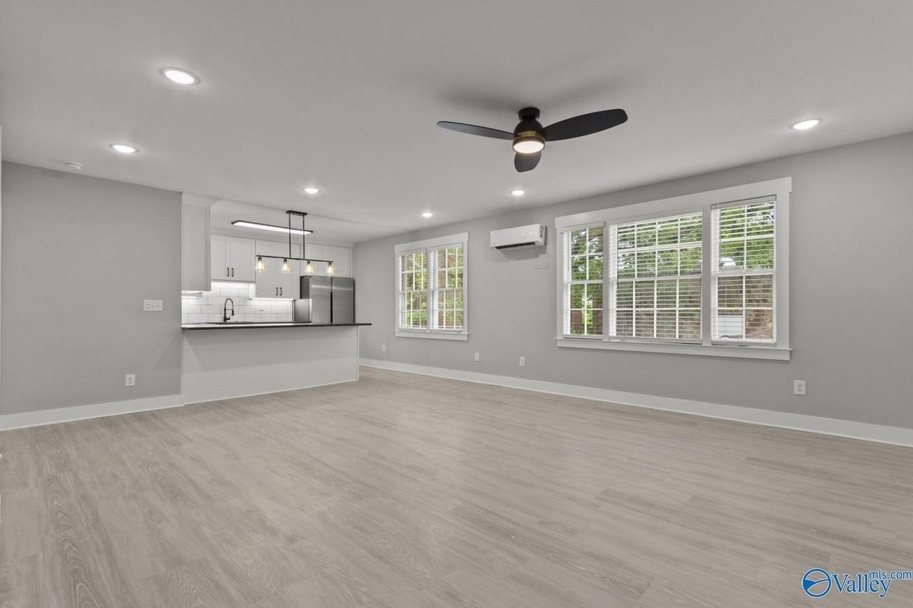 401 Clinton Ave E #2 - Photo 6 of 28