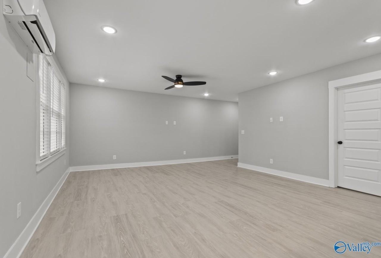 401 Clinton Ave E #2 - Photo 5 of 28