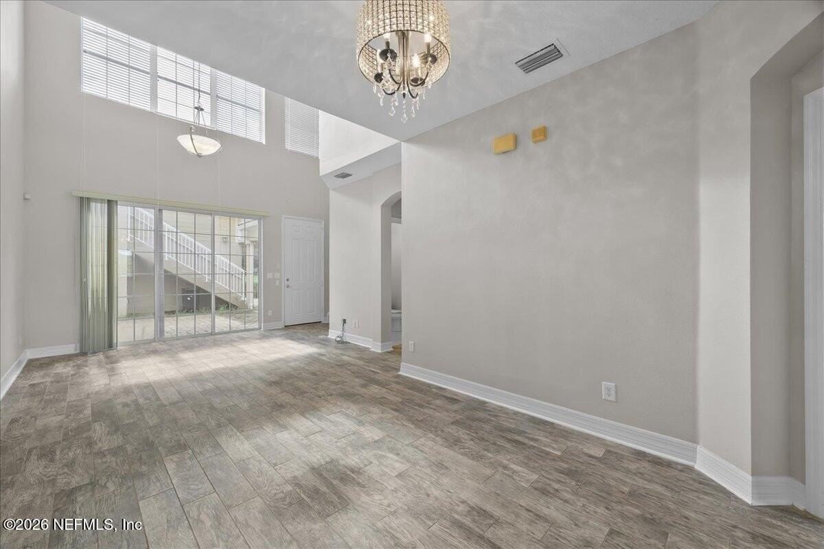 539 Hedgewood Dr - Photo 6 of 50