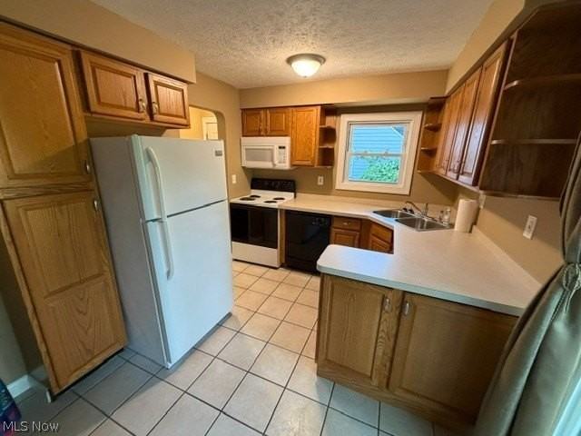 425 Hawkins Dr - Photo 4 of 11