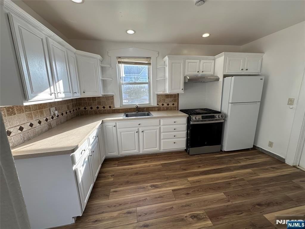 79 Belmont Ave #1 - Photo 3 of 15