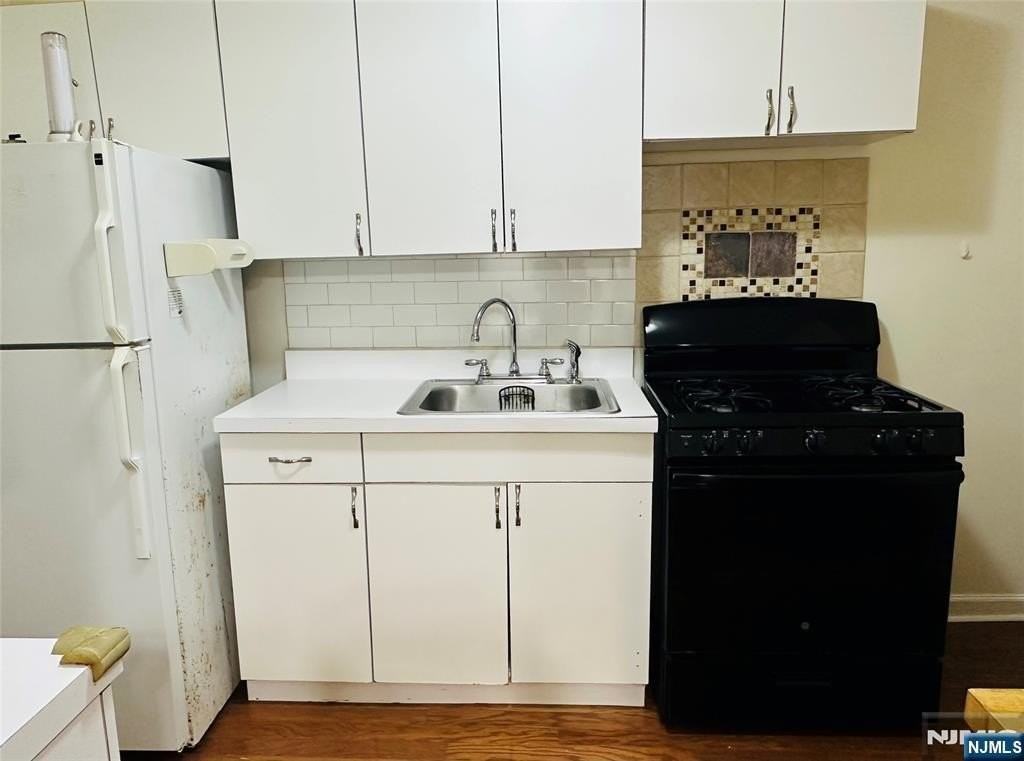 401 Park Pl #1C - Photo 2 of 11