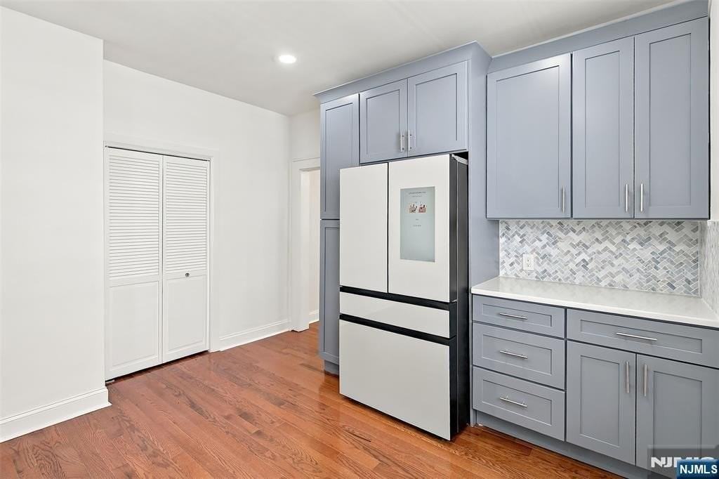 507 Beardsley Ave - Photo 3 of 16