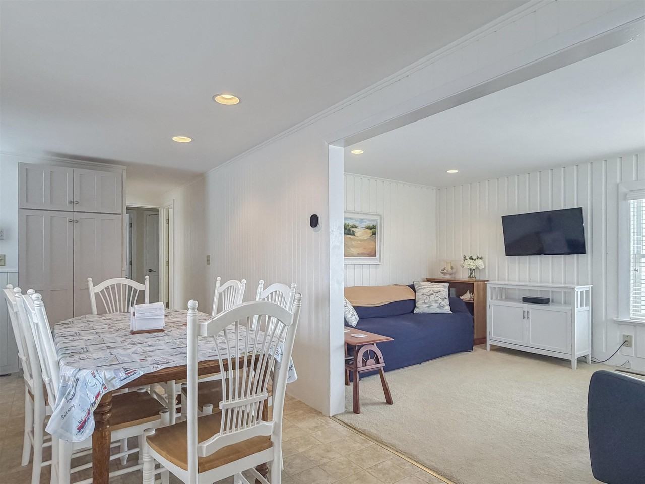 14 Lawrence St - Photo 5 of 29