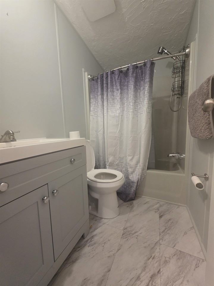 48 Whitcher Rd - Photo 5 of 8