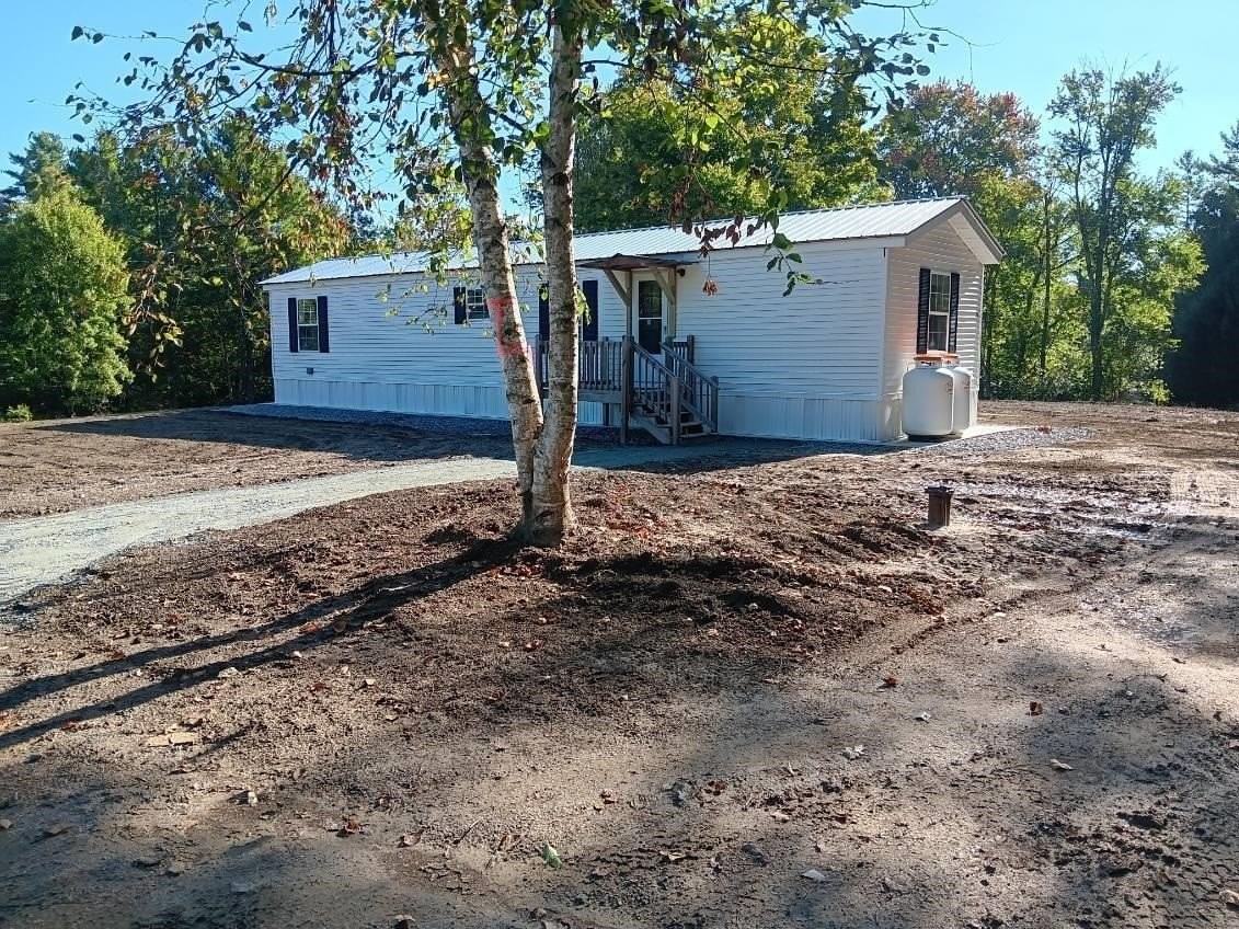 48 Whitcher Rd - Photo 7 of 8