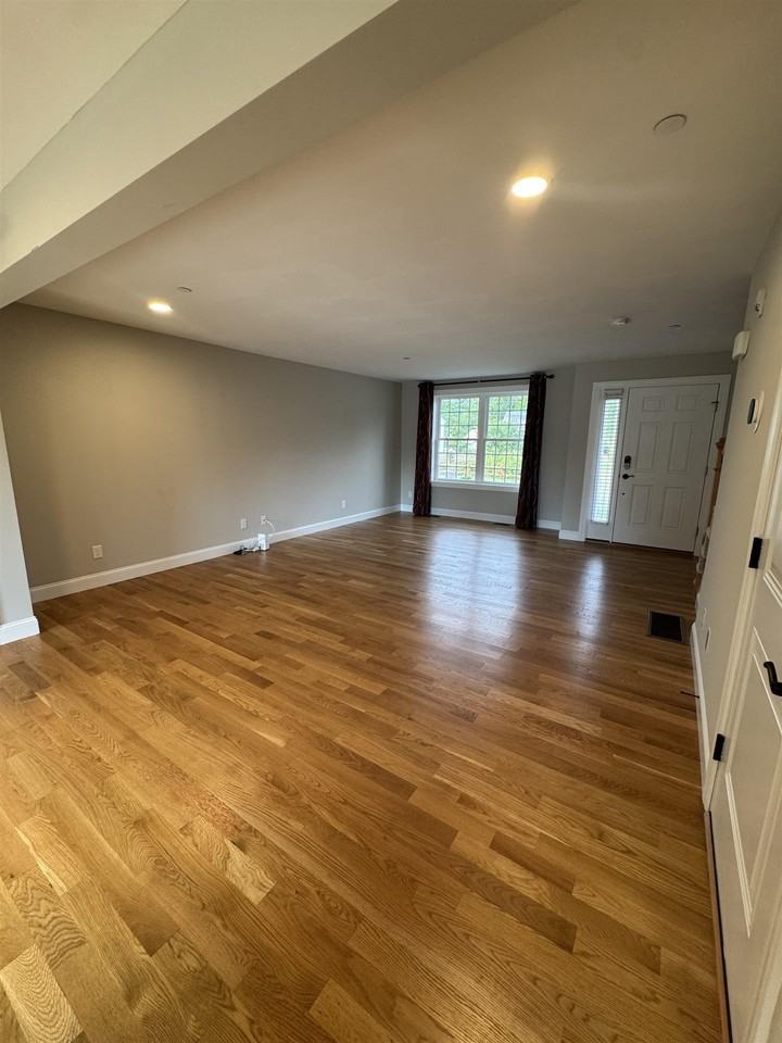 30 Brook St #2 - Photo 3 of 24