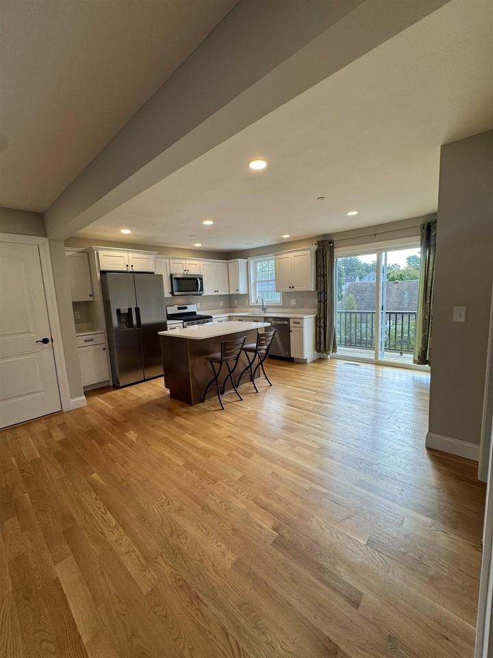 30 Brook St #2 - Photo 5 of 24