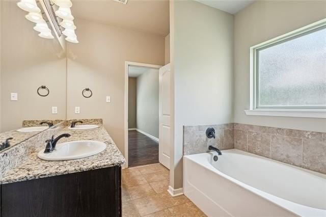 42186 Broadwalk Ave - Photo 5 of 6