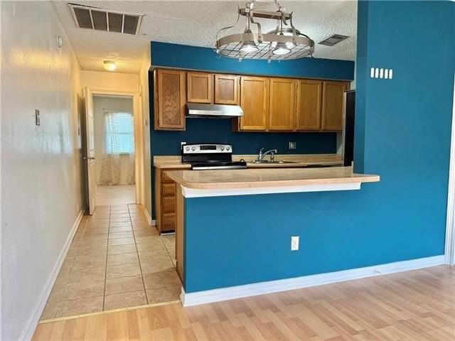 4636 PONCHARTRAIN Drive #E - Photo 5 of 26