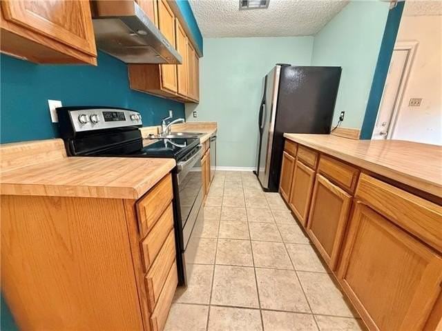 4636 PONCHARTRAIN Drive #E - Photo 7 of 26