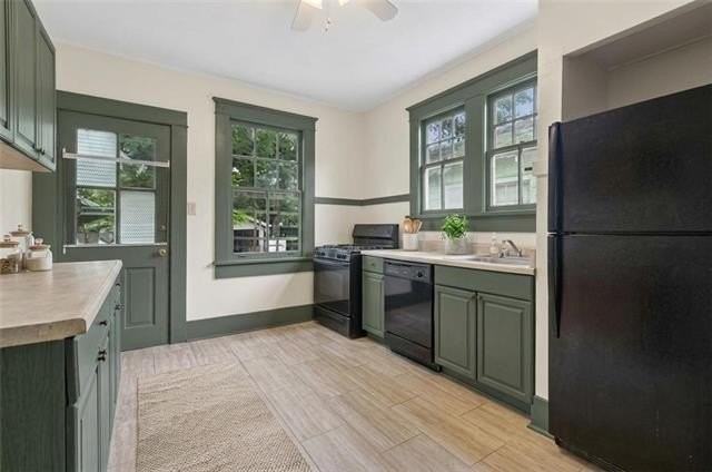 2412 State St - Photo 4 of 12