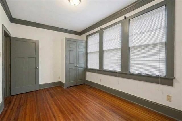 2412 State St - Photo 7 of 12