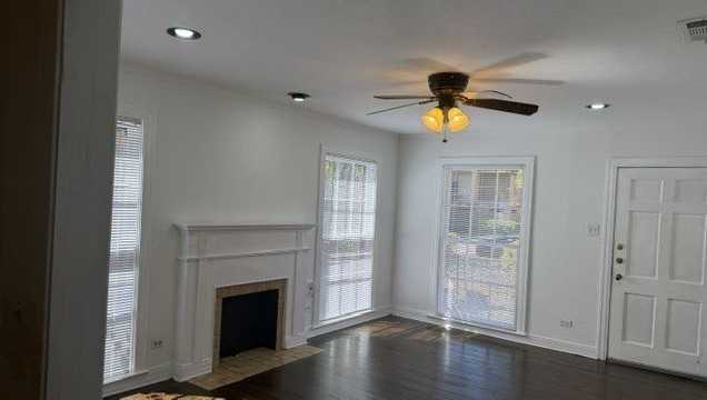 5336 Longview St - Photo 2 of 11