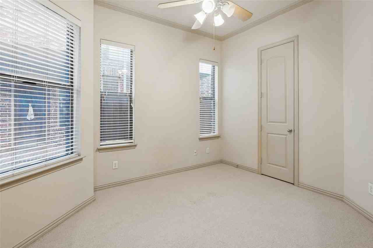 5930 Lewis St - Photo 4 of 27