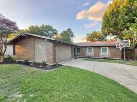 818 Fontana Ave - Photo 1 of 1