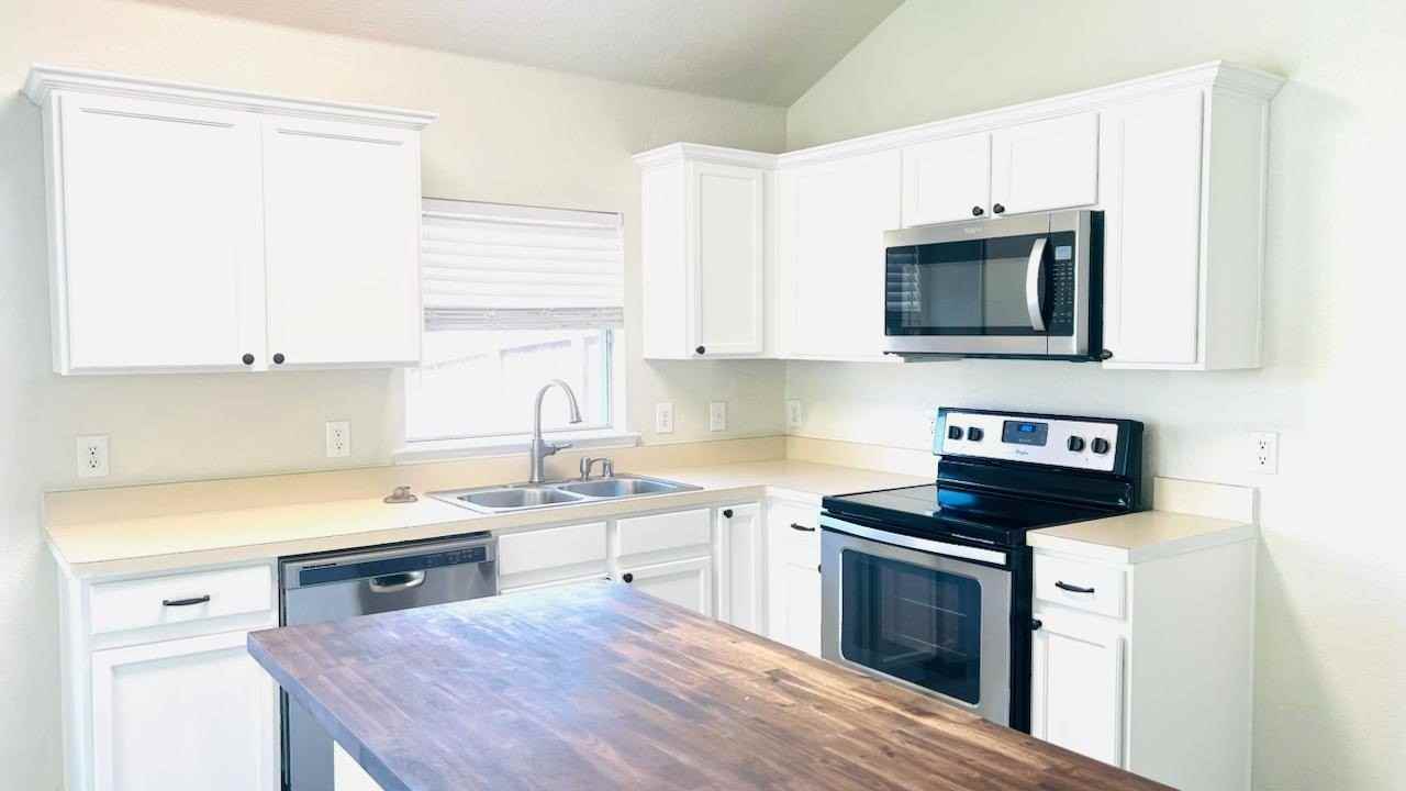 2506 Deer Run Ct - Photo 6 of 36