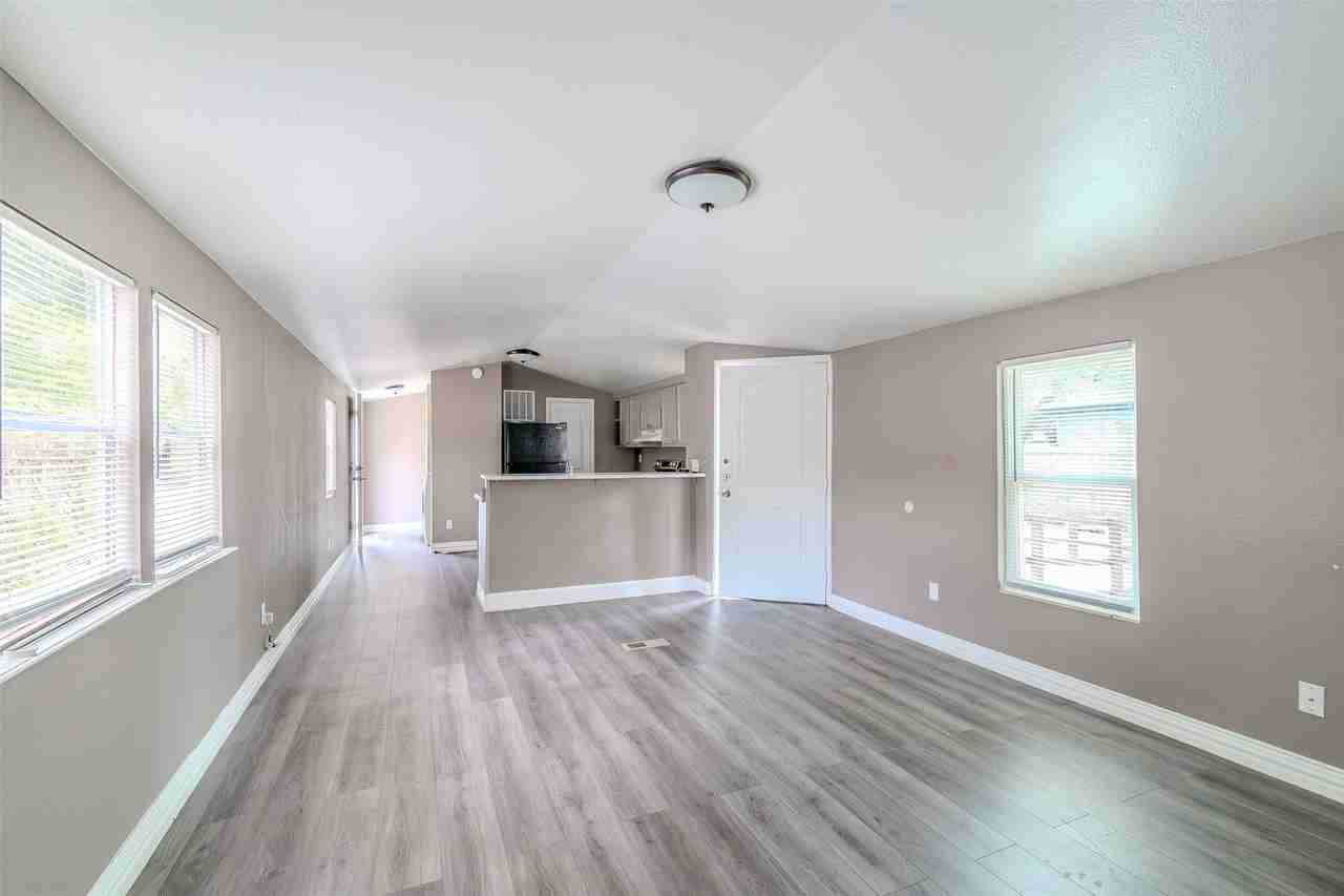 5641 Kimber Ln - Photo 4 of 18