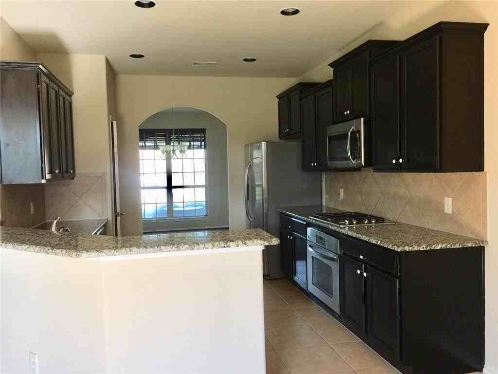 408 Riverstone Way - Photo 7 of 14