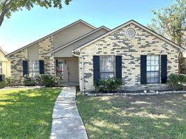 featured image of 4121 Driscoll Dr