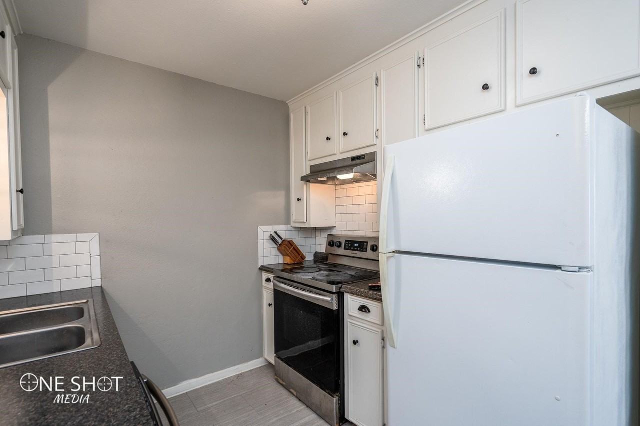 912 N Judge Ely Blvd - Photo 4 of 20