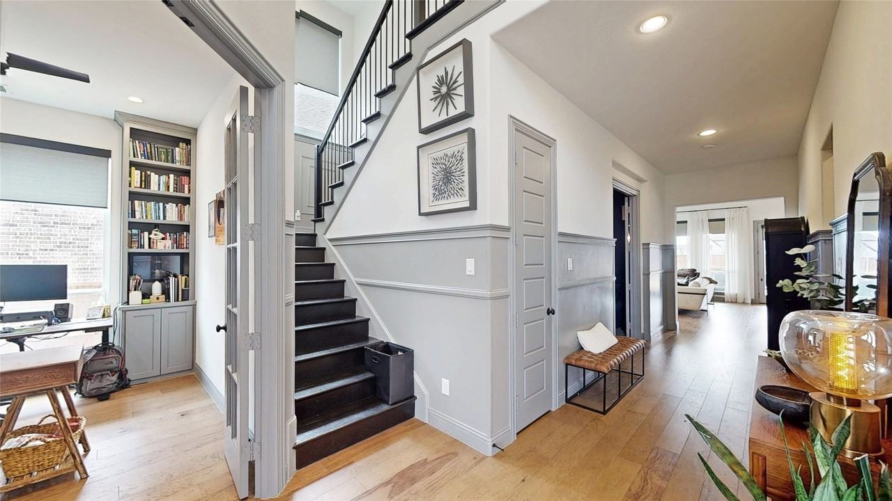 1631 Sunset Ave - Photo 4 of 40