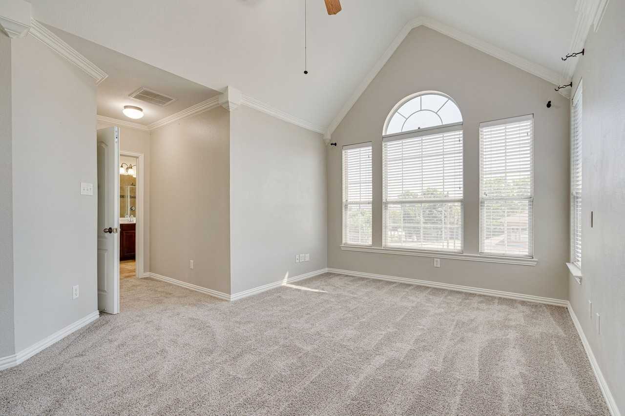 4016 Rome Ct - Photo 7 of 24