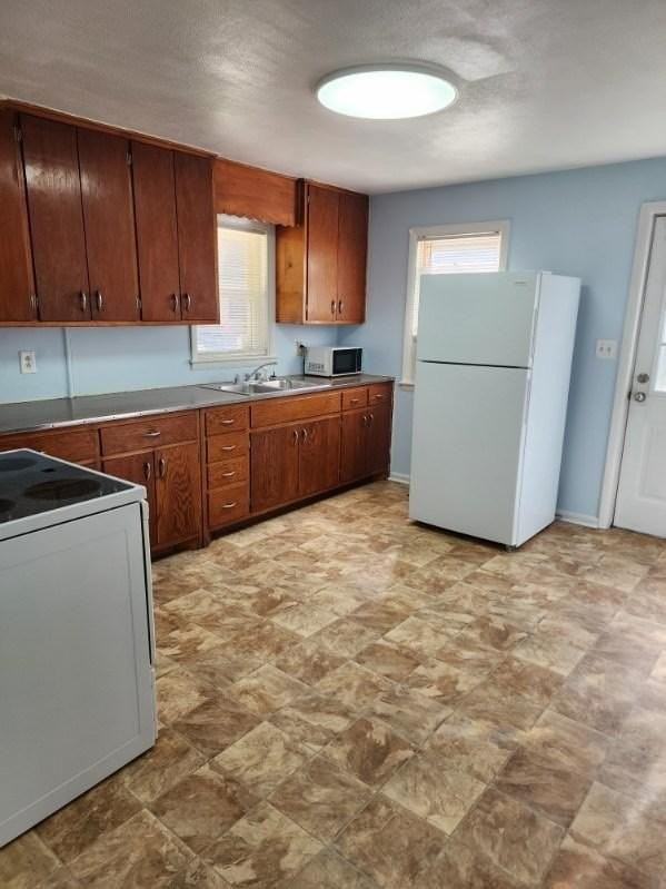 124 N 7th St - Photo 4 of 11