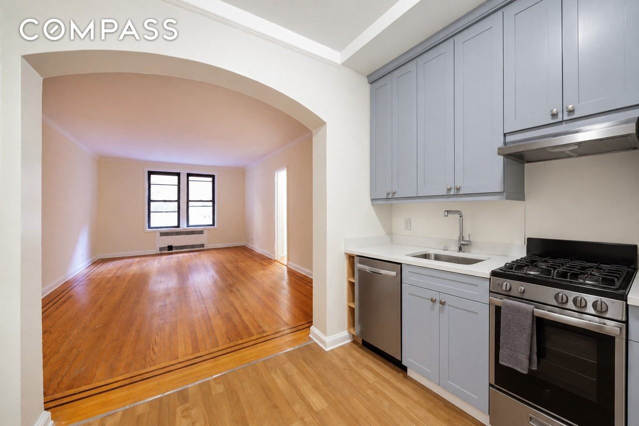 95 Lexington Ave #1M - Photo 2 of 12