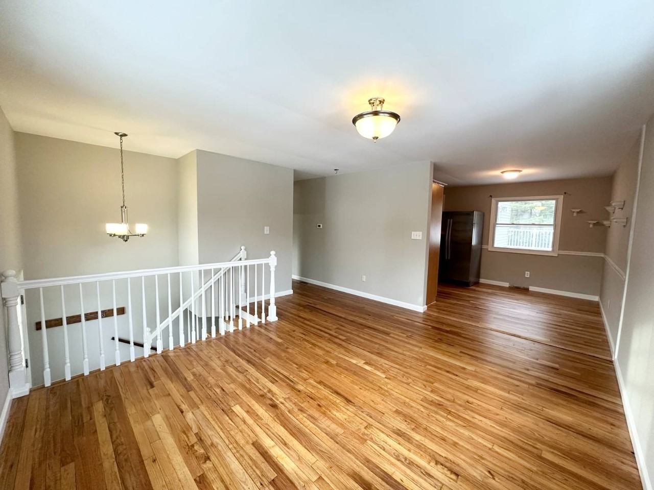 76 Trottingham Ct - Photo 5 of 33