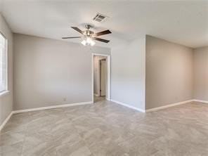 1620 Chautauqua Ave - Photo 4 of 23
