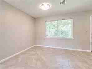 1620 Chautauqua Ave - Photo 7 of 23