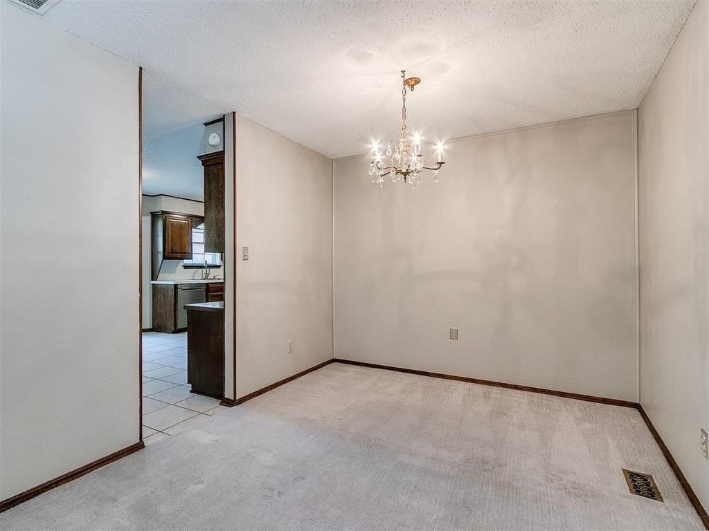 2608 Linden Ave - Photo 4 of 23
