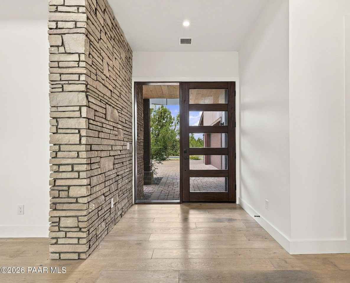 5790 W Three Forks Rd - Photo 2 of 39