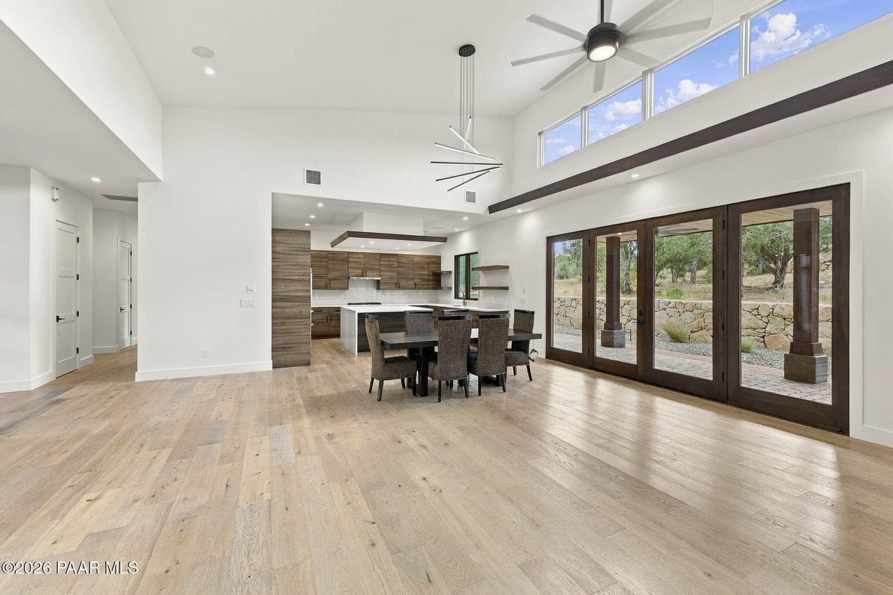 5790 W Three Forks Rd - Photo 4 of 39
