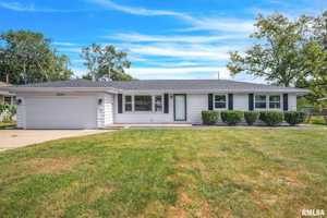 featured image of 3422 N Rockwood Rd