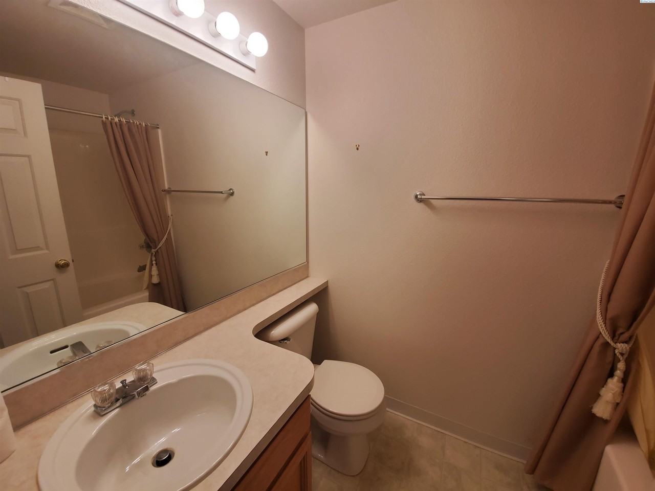 7707 Vendovi Dr - Photo 5 of 11