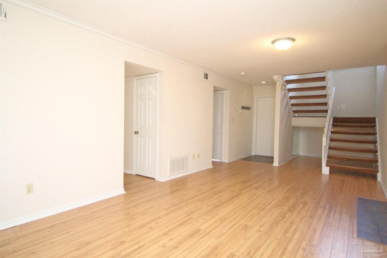 2375 Sugartree Ave - Photo 5 of 22