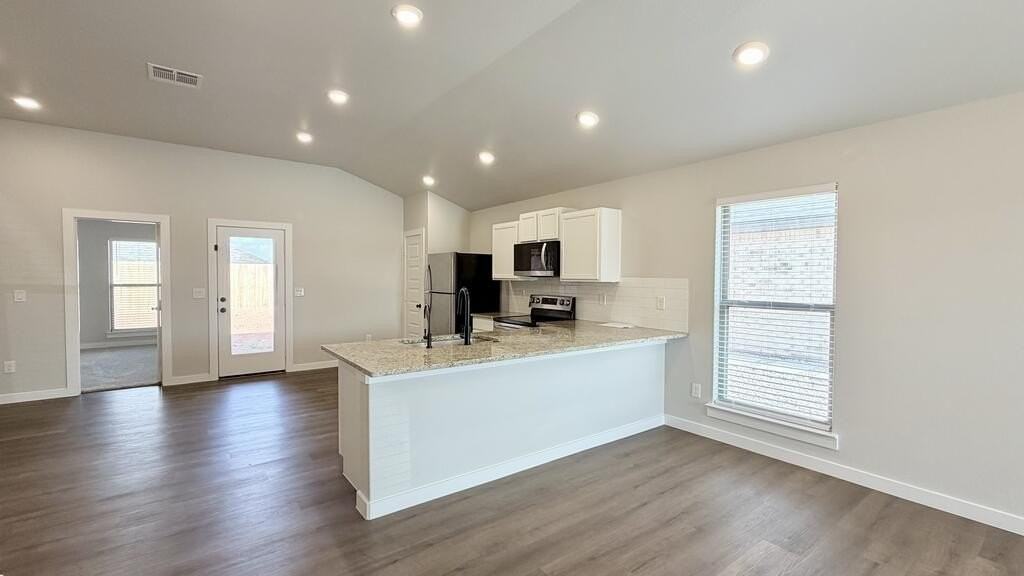 6212 Poppy Dr - Photo 6 of 37