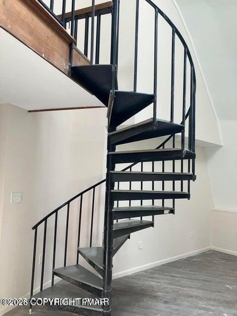 2137 James Way - Photo 5 of 12