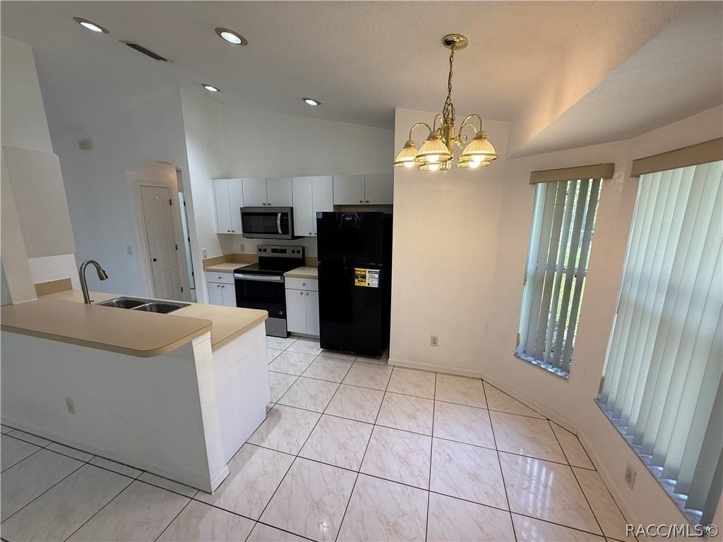 6001 N Buckland Dr - Photo 5 of 31